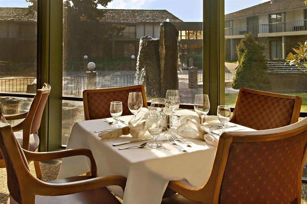 Red Lion Hotel Pasco Airport & Conference Center Restaurant bilde