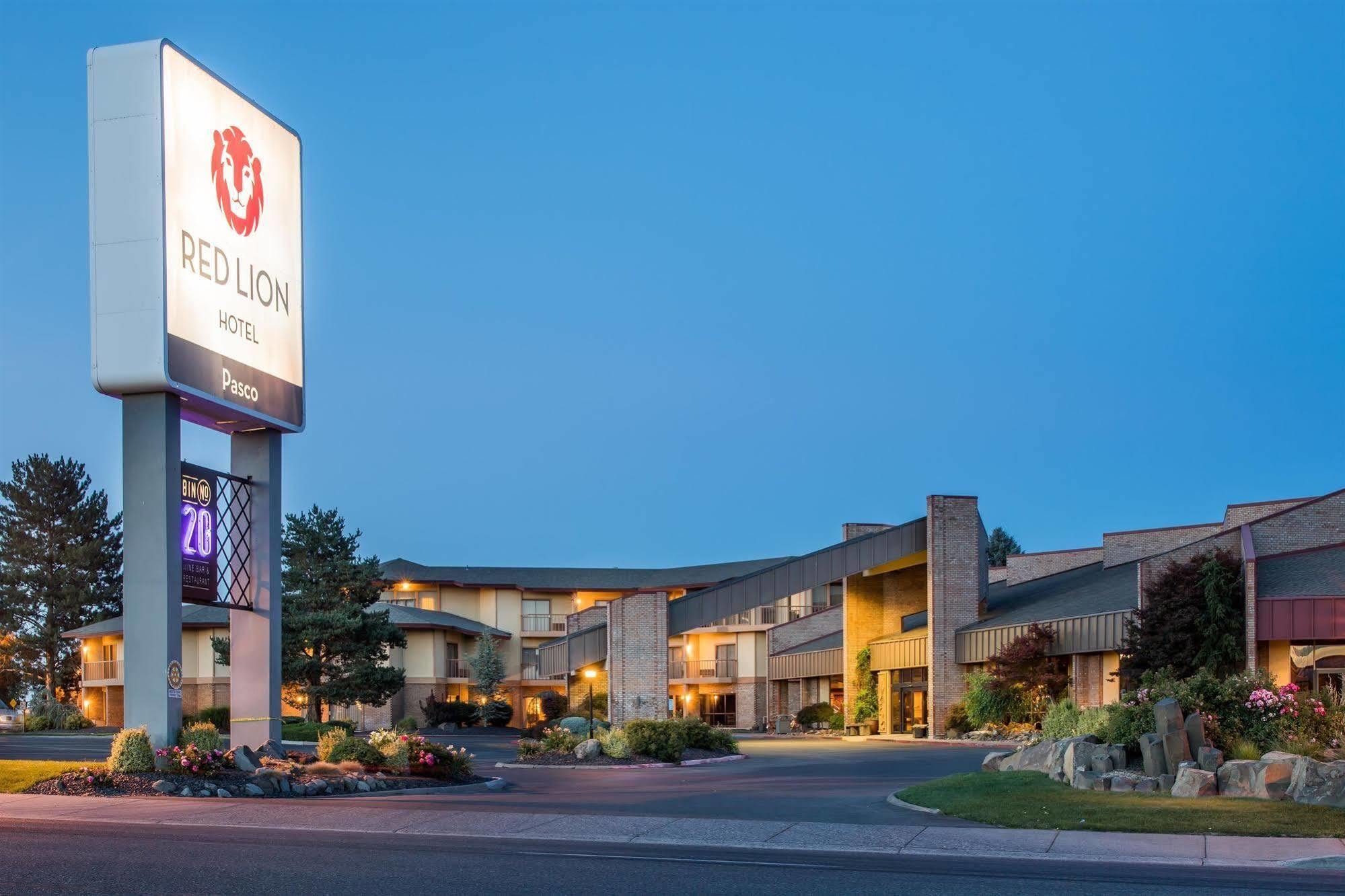 Red Lion Hotel Pasco Airport & Conference Center Eksteriør bilde